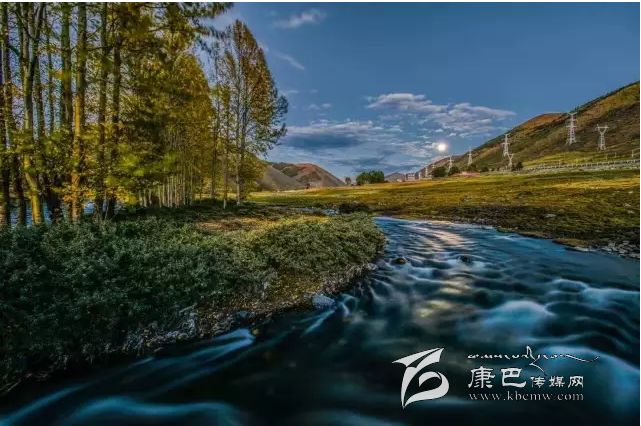 新都橋，正在打開最美時光,我在這里等你......